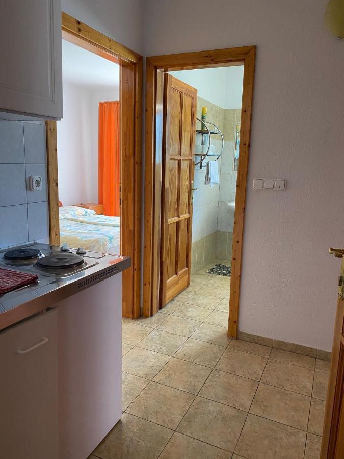 Abigel Apartmanhaz บาลาตอนฟือเรด ภายนอก รูปภาพ